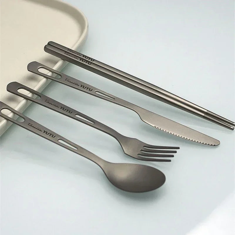 Ensemble de vaisselle en titane pur pour l'extérieur, ménage, couteau et fourchette givrés, cuillère, baguettes, voyage, camping, ensemble de couteaux et fourchettes portables