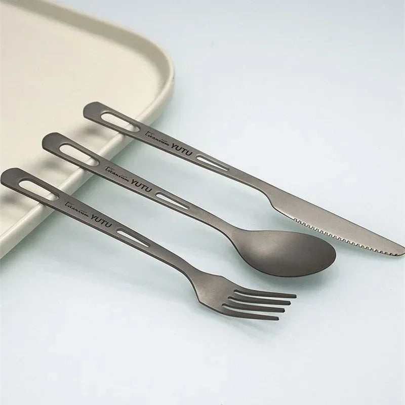 Ensemble de vaisselle en titane pur pour l'extérieur, ménage, couteau et fourchette givrés, cuillère, baguettes, voyage, camping, ensemble de couteaux et fourchettes portables